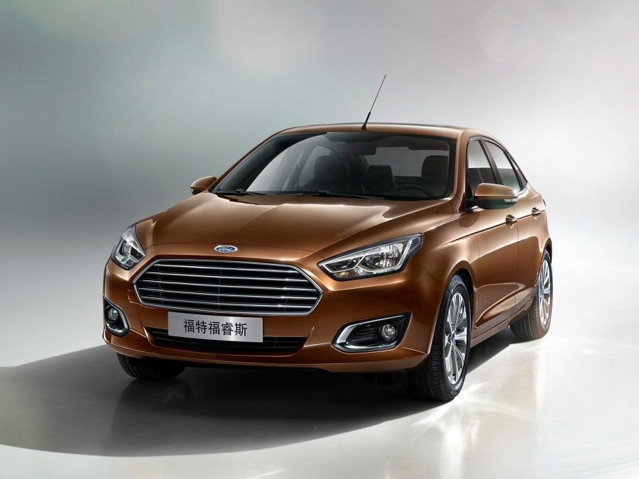  Ford Escort 2014 года  (фото 2 из 20)